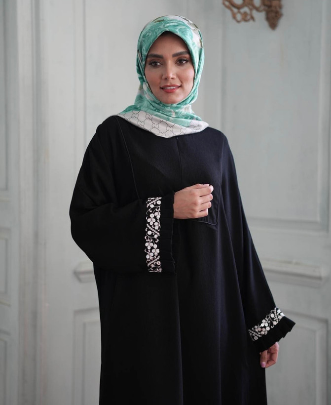 عبای غزل زنانه زیپدار فریسایز