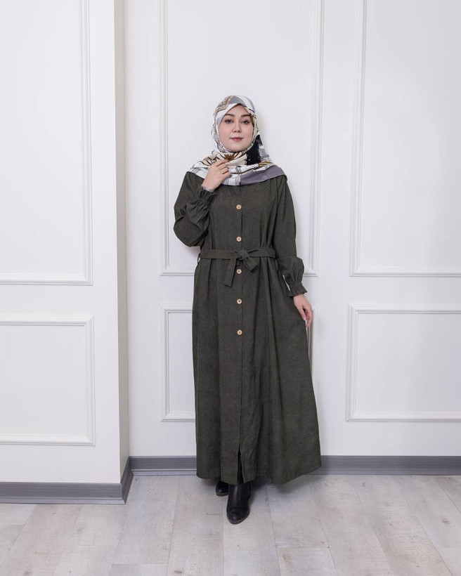 عبای پاییزه مخمل کبریتی زنانه کمربنددار